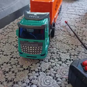 Vibrant Orange RC Construction Truck for Kids 15 S6dd7de74fecc44b3af88be57d06f081cs