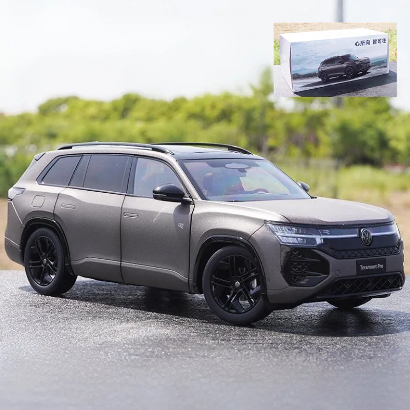 1:18 Scale VW Teramont Pro SUV Diecast Model 9 1:18 Scale VW Teramont Pro SUV Diecast Model - Image 9