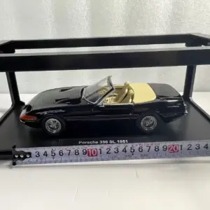 S6e4e1ce1816f4a0d9b241d9f2e564050z