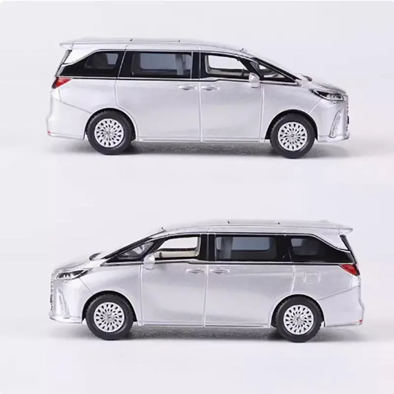 2023 MPV Nanny Car Scale Model in Silver 4 2023 MPV Nanny Car Scale Model in Silver - Image 4