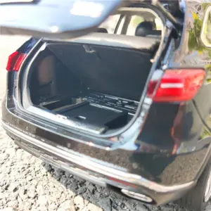 HONGQI HS5 1:18 Scale Diecast Model 15 S6e64c70ce19141ddbf7305283f9e87d90