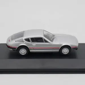 Vintage 1972 VW SP1 1:43 Scale Model 8 S6e85b26086c24f6e892b170b8dc43f823