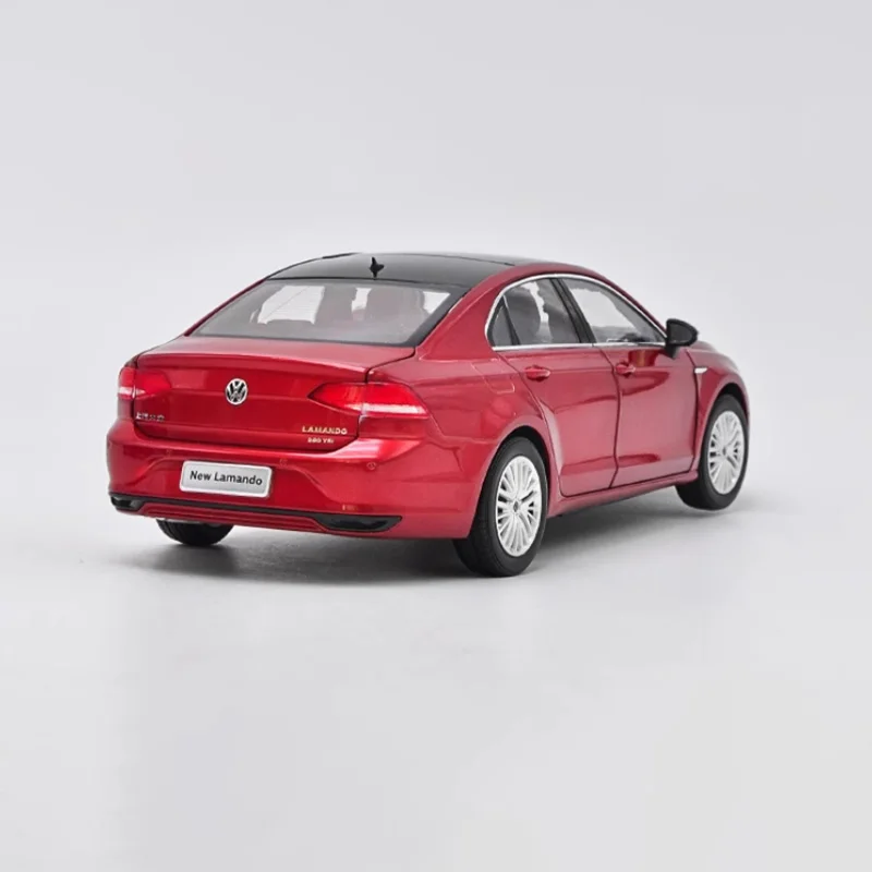 Diecast 1:18 Lamando Sedan Model in Red 5 Diecast 1:18 Lamando Sedan Model in Red - Image 5