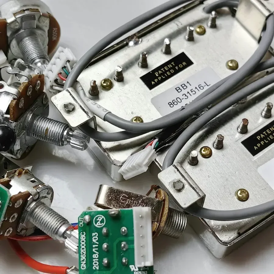 Alnico 5 Humbucker Pickups Set for Guitar 5 Alnico 5 Humbucker Pickups Set for Guitar - Image 5