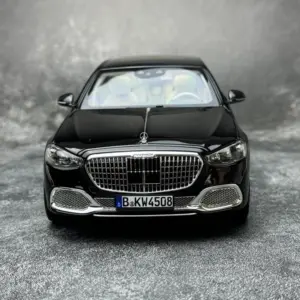 Diecast Mercedes-Benz S680 2021 Model Display Car 8 S6eb7e31b9ad84b5091d1222251361367E