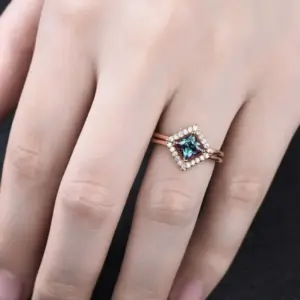 Rainbow Square Stone Women's Fashion Ring 6 S6ebdb4e05bed4fab97d844305b24acc7l