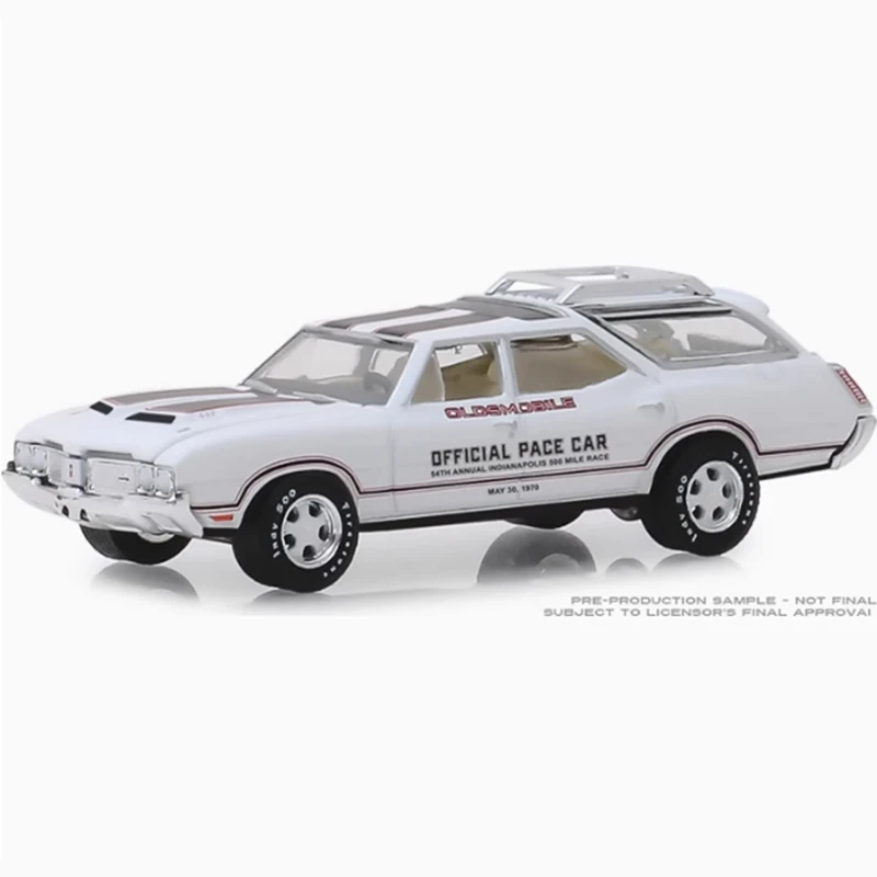 1972 Oldsmobile Vista Cruiser 1/64 Diecast Model 3 1972 Oldsmobile Vista Cruiser 1/64 Diecast Model - Image 3