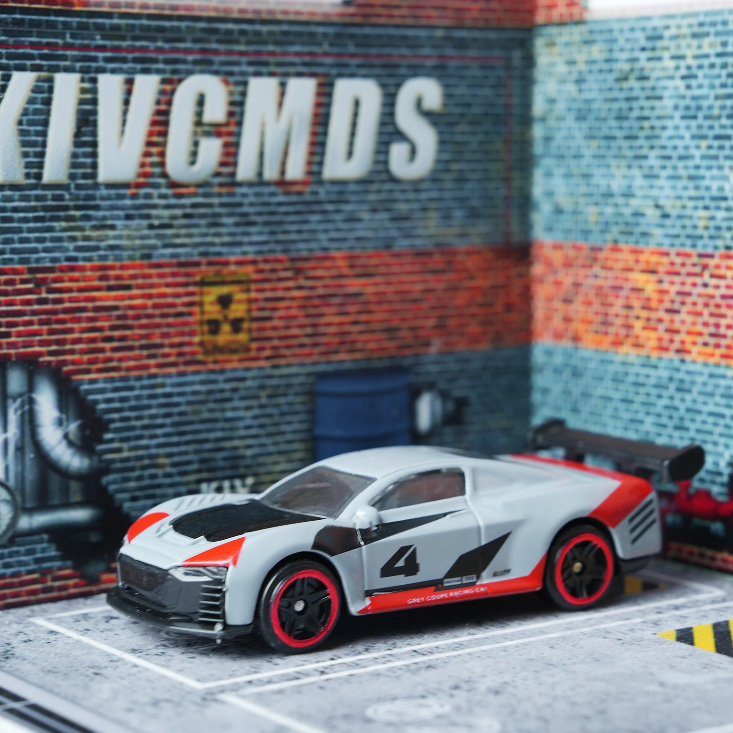 1:64 Scale Gray Red Urban Race Car 4 1:64 Scale Gray Red Urban Race Car - Image 4