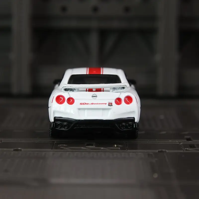 1:64 Nissan Ares GT-R Diecast Model 3 1:64 Nissan Ares GT-R Diecast Model - Image 3