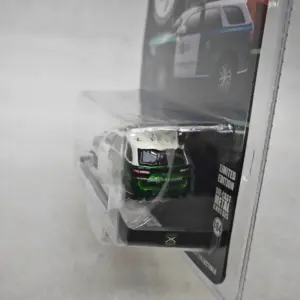 2018 Dodge Durango 1:64 Diecast Model Car 7 S6fe1a00958364cf5a01fdabb48ea63cby