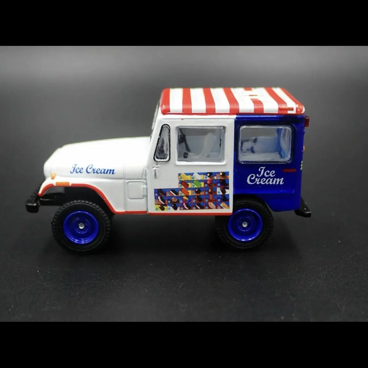 Vintage 1975 Jeep DJ-5 Ice Cream Truck Model 3 Vintage 1975 Jeep DJ-5 Ice Cream Truck Model - Image 3