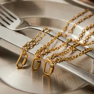 Gold Colored Jewelry Set with Charms 14 S70effdc5d8f04336ac452ee5d0059239a 1