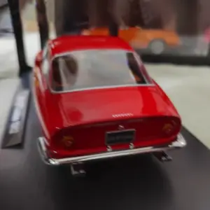 1962 Ferrari 250 GT Lusso 1/18 Diecast Model 10 S710085d1ebd14edd92e9151fc90e0475X