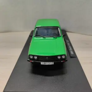 S710daabf96e644b38a21a485672b18dfc