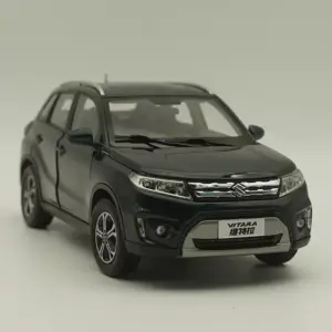 1:18 Scale Suzuki Vitara Model 6 S7112b772778743b4b8665676f44d8e72f