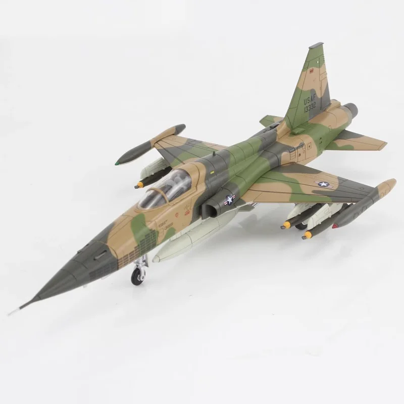 1:72 Scale F-5C Tiger No. 10 Alloy Model 4 1:72 Scale F-5C Tiger No. 10 Alloy Model - Image 4