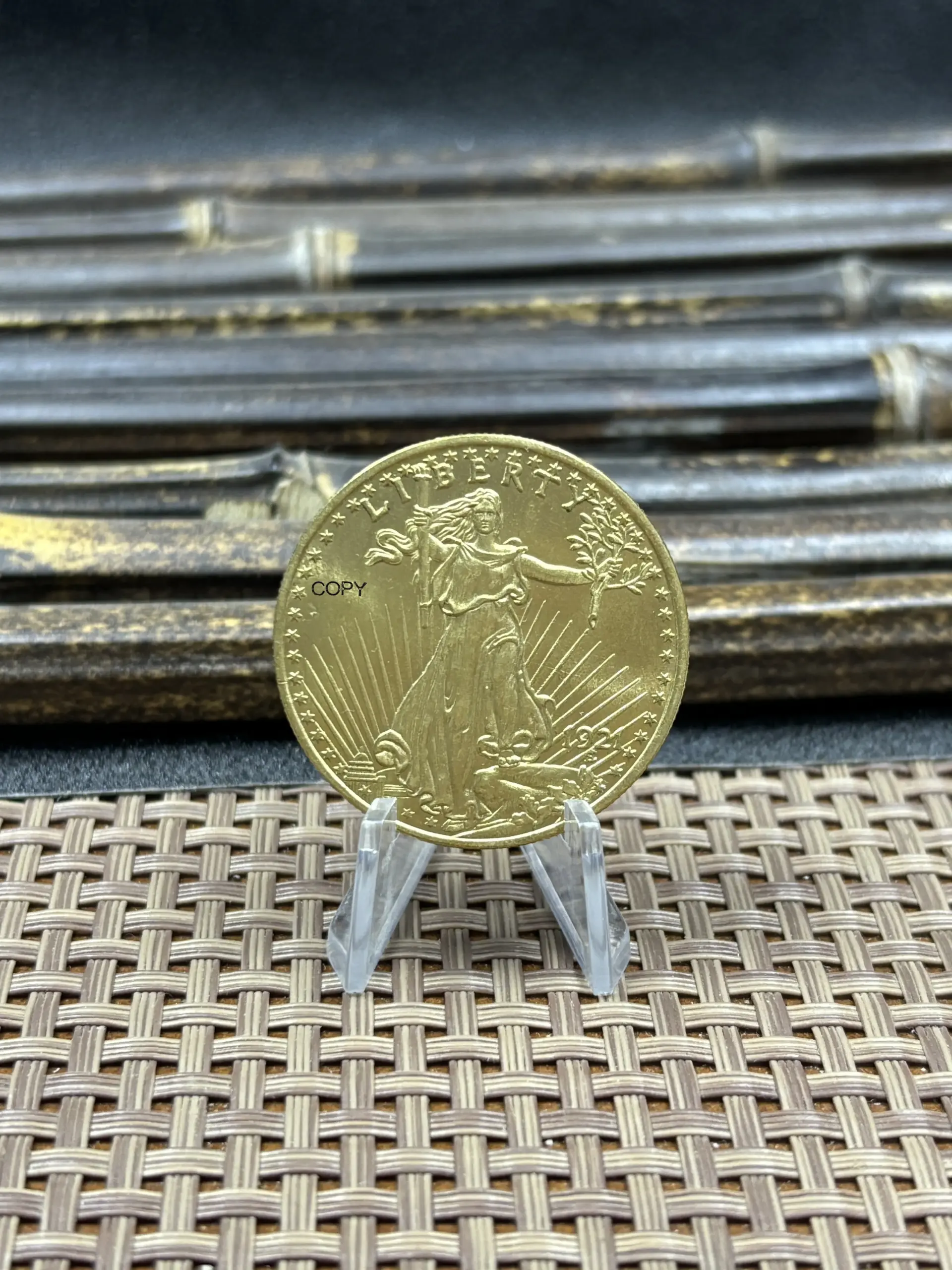 1921 Saint Gaudens Double Eagle Replica Coin 3 1921 Saint Gaudens Double Eagle Replica Coin - Image 3