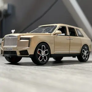 1:32 Rolls Royce Cullinan Diecast Model 12 S71c90365daa94f719dd80843c190ef2et