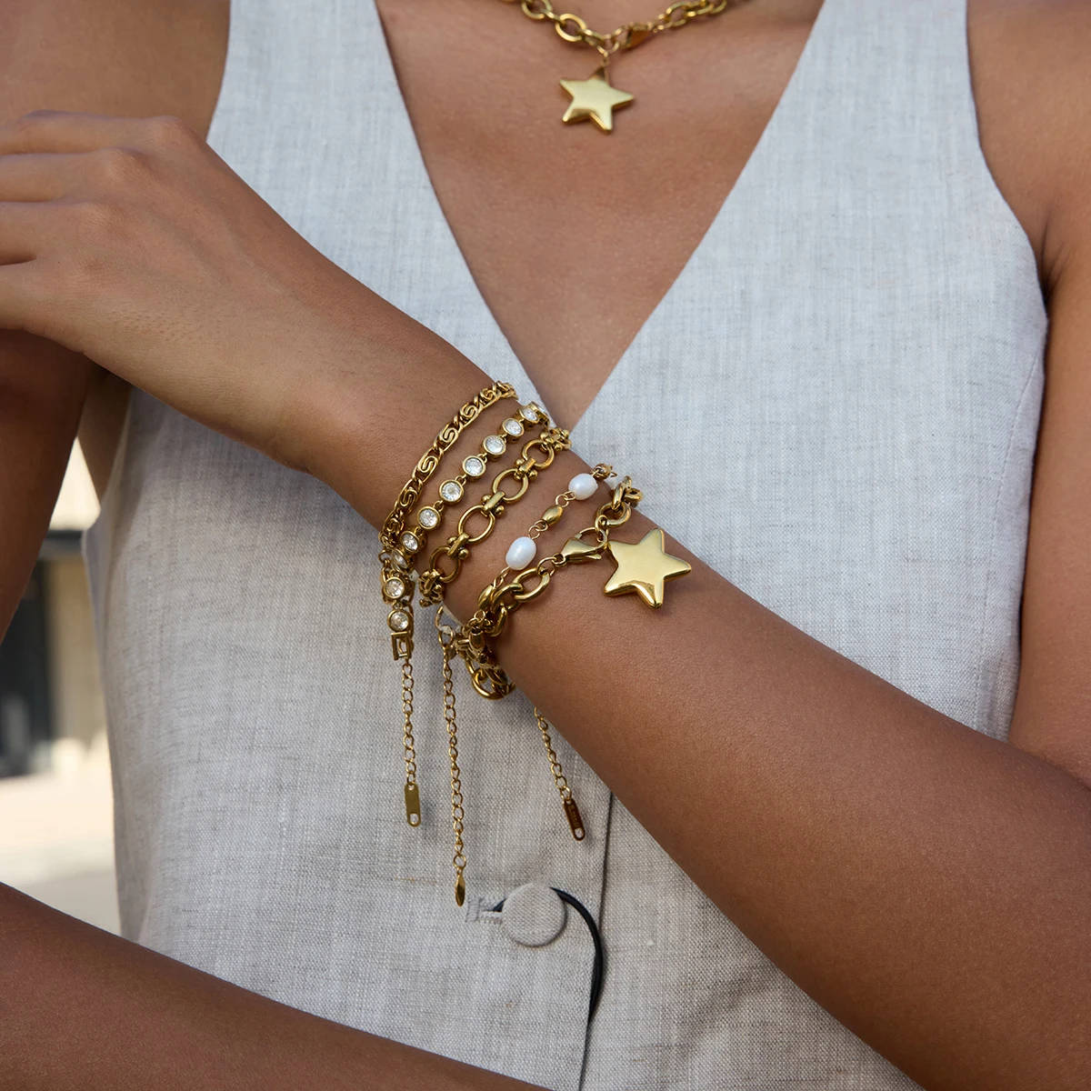 Gold Stainless Steel Star Bracelet JDB0305012 3 Gold Stainless Steel Star Bracelet JDB0305012 - Image 3