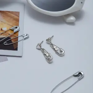 S726ea8a1e93d4455a9b46f8c9ae9ff04w