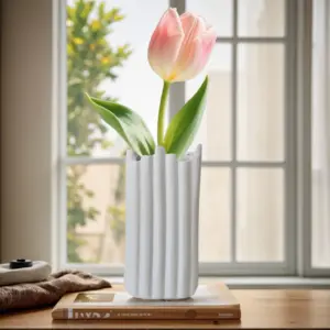 Modern Geometric Pleated Art Vase 13 S728e66063f314303be4812846b346c7ay