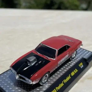 1968 Pontiac Firebird 400 H.O. Diecast Model 6 S72abd00bd58a4a049b5de7ecb85089fds