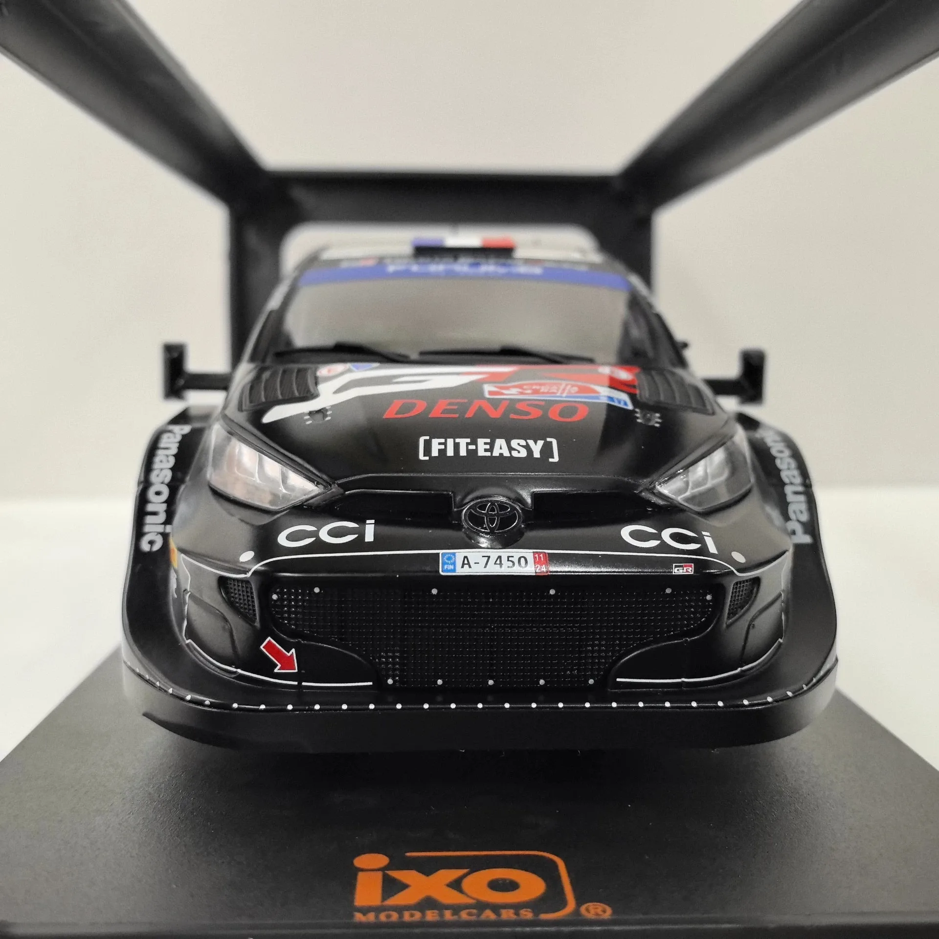 1:18 Scale Toyota GR Yaris #17 2024 Diecast Model 3 1:18 Scale Toyota GR Yaris #17 2024 Diecast Model - Image 3