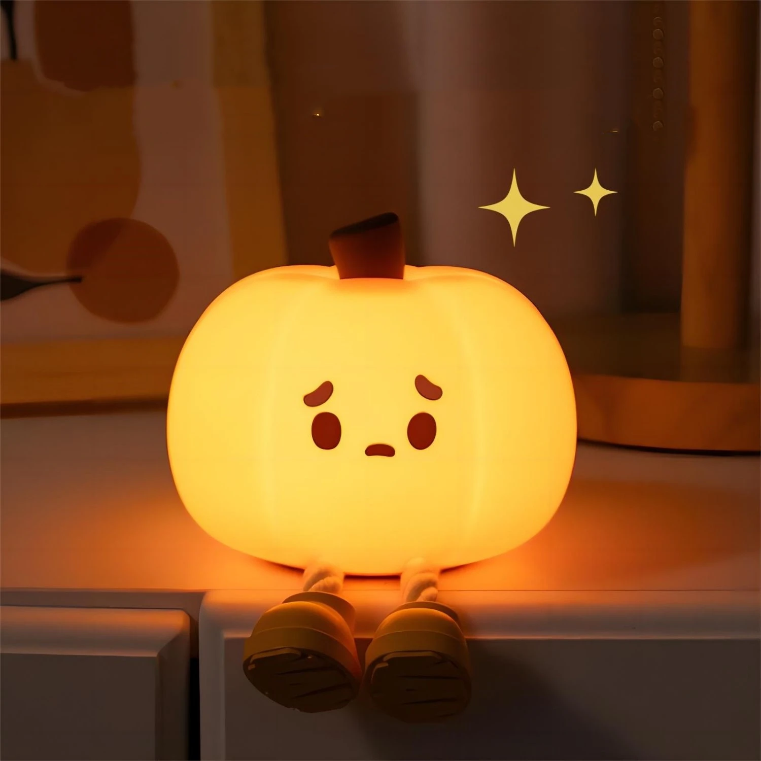 Pumpkin-Shaped LED Night Light with Timer 1 Pumpkin-Shaped LED Night Light with Timer