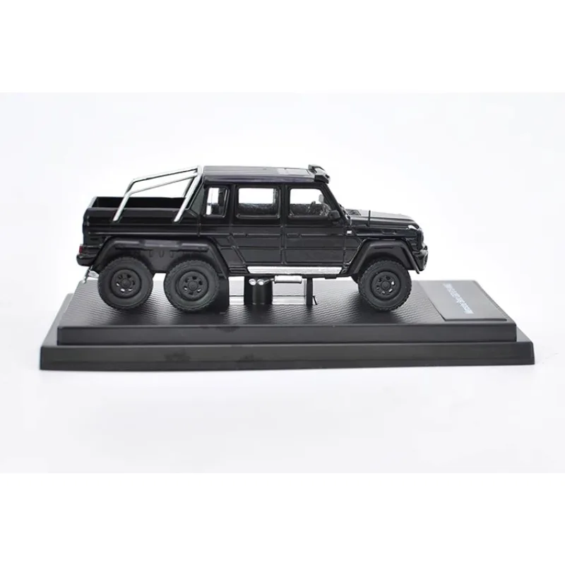 Mercedes-Benz G63 6X6 Diecast Model 1:64 Scale 9 Mercedes-Benz G63 6X6 Diecast Model 1:64 Scale - Image 9