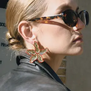 S73d9372485514e95ba4240b86ad39036p