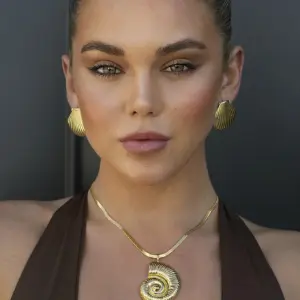 S747a75605e5c4fe0bff7a6a510336013C