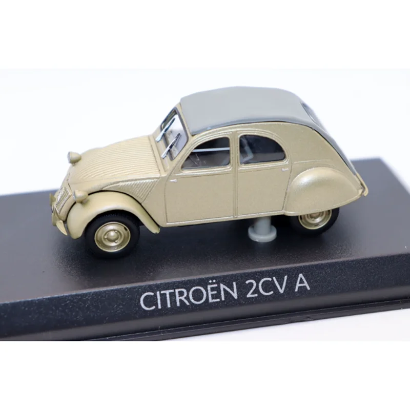 Vintage Citroën 2CV 1:43 Diecast Alloy Model 5 Vintage Citroën 2CV 1:43 Diecast Alloy Model - Image 5
