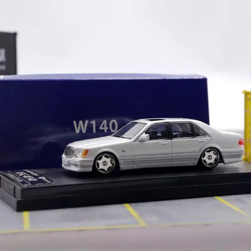 Diecast Mercedes-Benz S600 W140 Model Collection 4 Diecast Mercedes-Benz S600 W140 Model Collection - Image 4