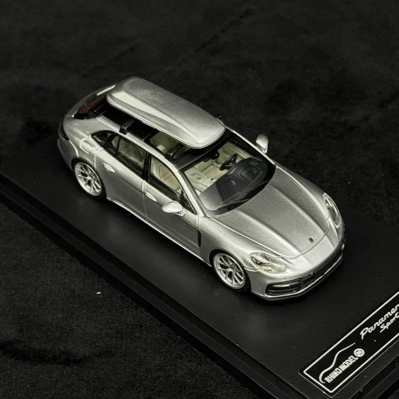 Red Porsche Panamera Wagon 1:64 Scale Model 6 Red Porsche Panamera Wagon 1:64 Scale Model - Image 6