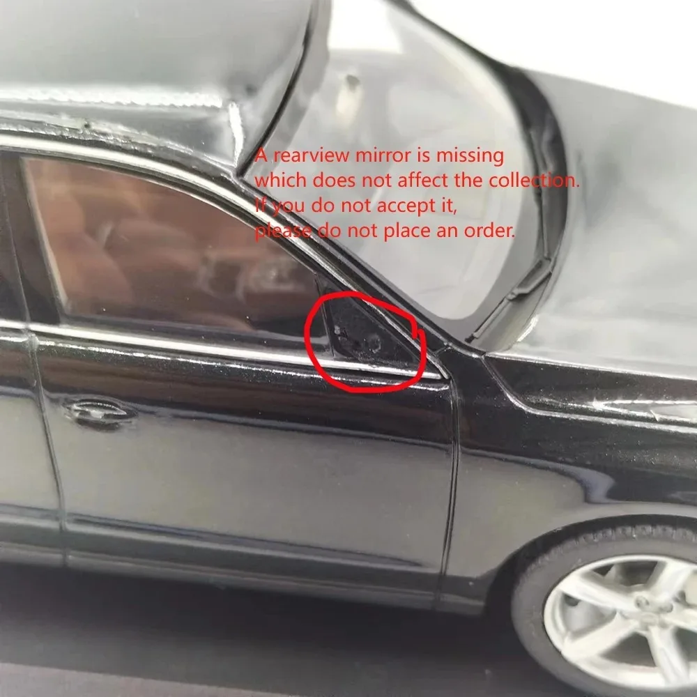 Black Audi Q5 1:43 Scale Die-Cast Model 6 Black Audi Q5 1:43 Scale Die-Cast Model - Image 6