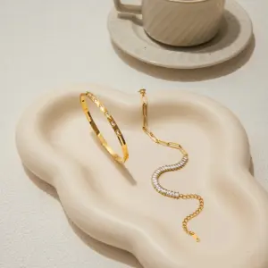 S75de6851807040939391734bce5dcf99B