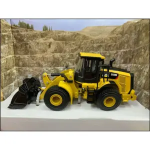 Vivid Yellow CAT 950M Loader Model 1:64 Scale 11 S75f4a727c78f4bb788f6f156618e8d6dg