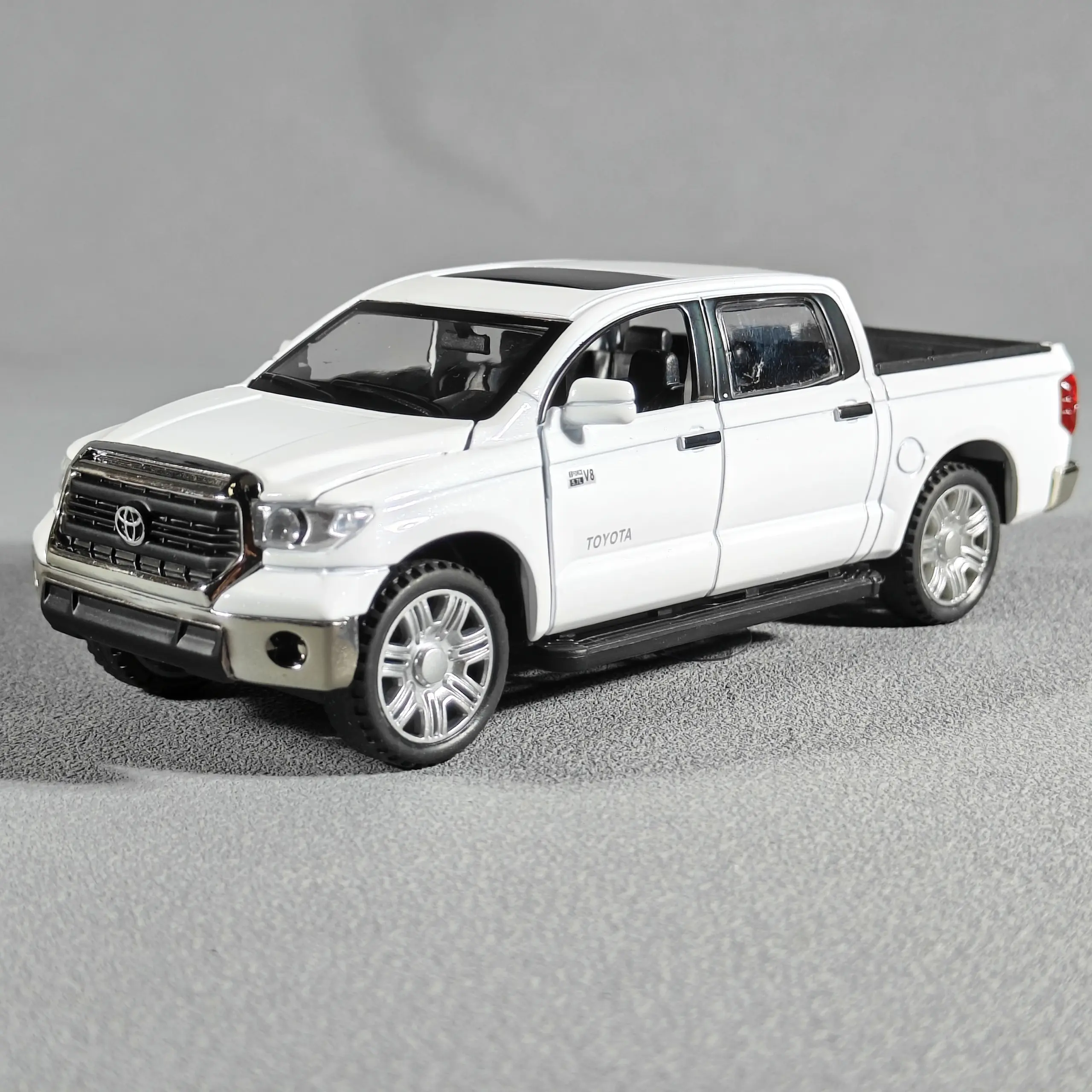 Maisto 1:32 Toyota Tundra Off-Road Model 4 Maisto 1:32 Toyota Tundra Off-Road Model - Image 4