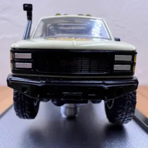 GMC 1500 Diecast Pickup Model 1:64 Scale 10 S760e7f5cfbaf46d29f57cc134ab0cf40s