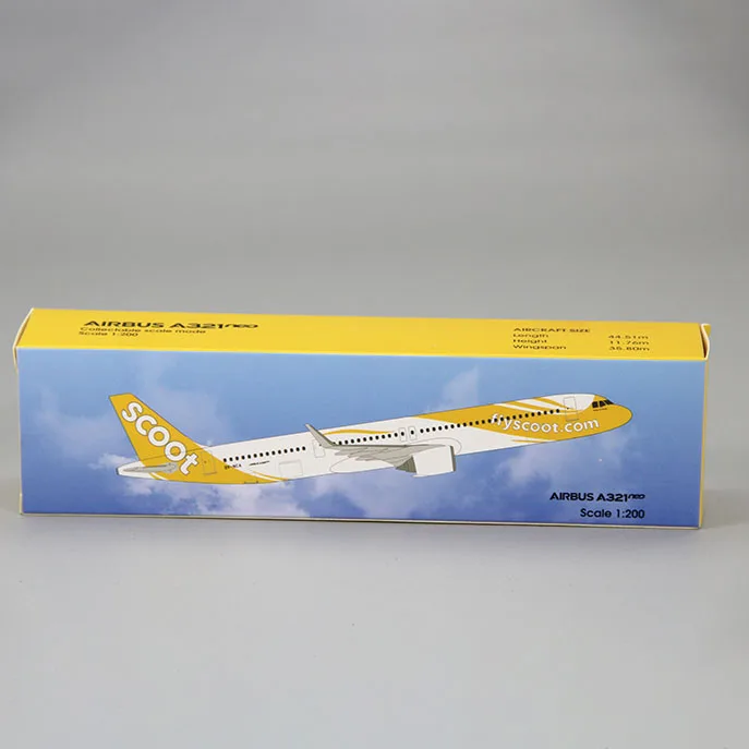 Airbus A321NEO Scoot Airlines 1:200 Model 5 Airbus A321NEO Scoot Airlines 1:200 Model - Image 5