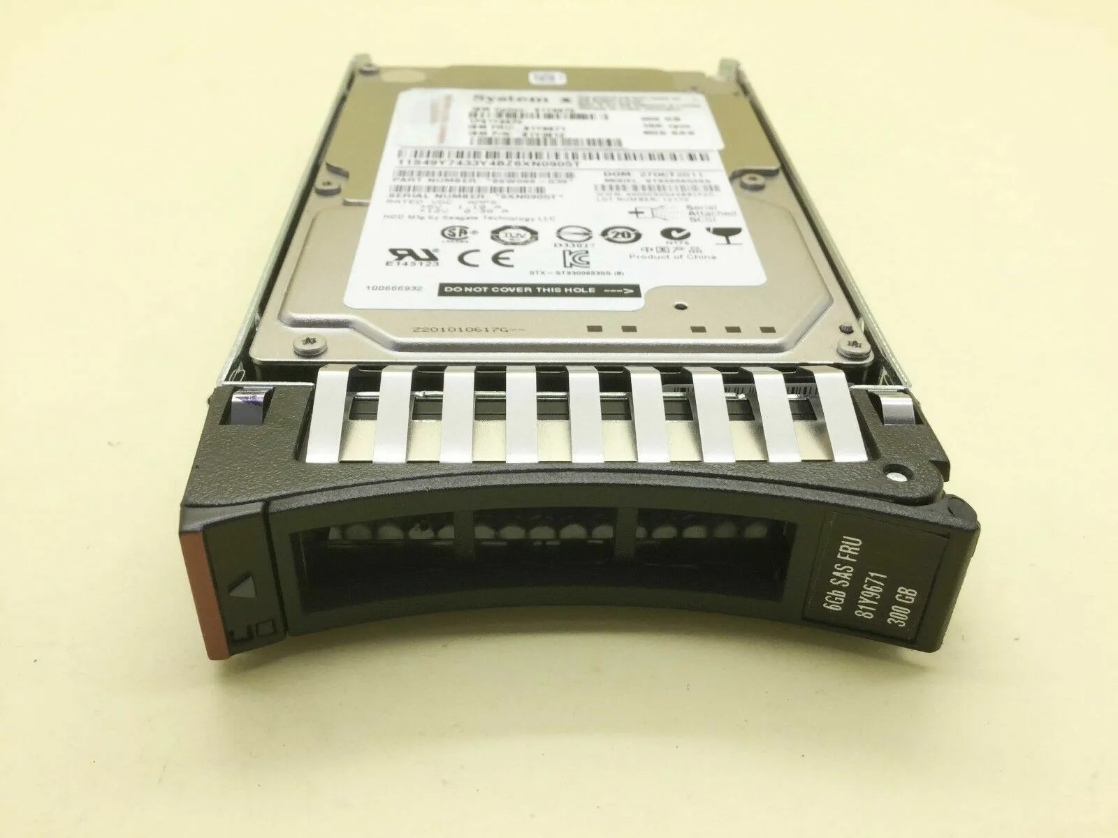 IBM 300GB 15K SAS 2.5-Inch Hard Drive 81Y9671 2 IBM 300GB 15K SAS 2.5-Inch Hard Drive 81Y9671 - Image 2
