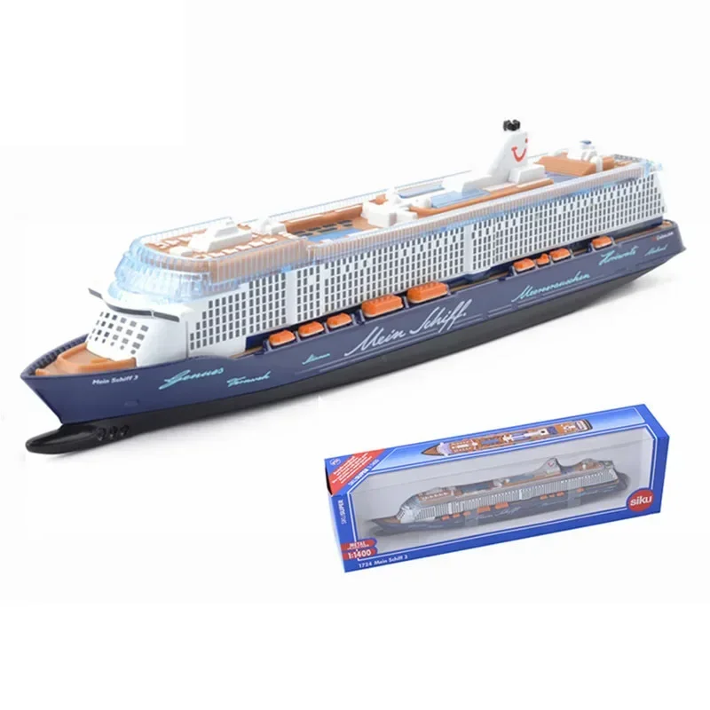 Elegant Ocean Liner Model Set - 1:1400 Scale Collection 7 Elegant Ocean Liner Model Set - 1:1400 Scale Collection - Image 7