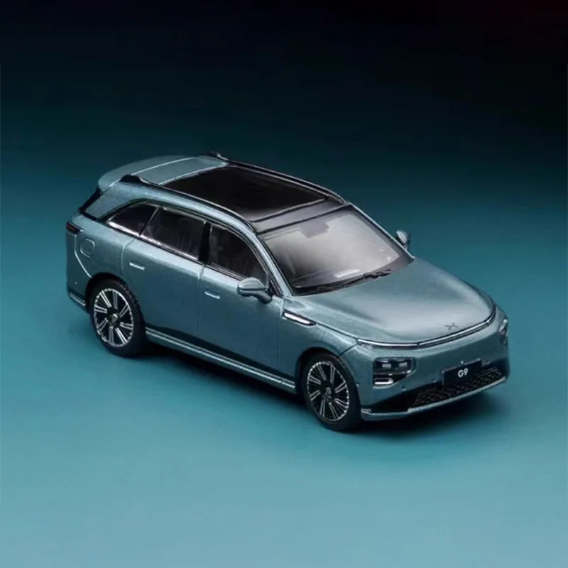 Xpeng G9 1:64 Diecast Model in Metallic Green 5 Xpeng G9 1:64 Diecast Model in Metallic Green - Image 5