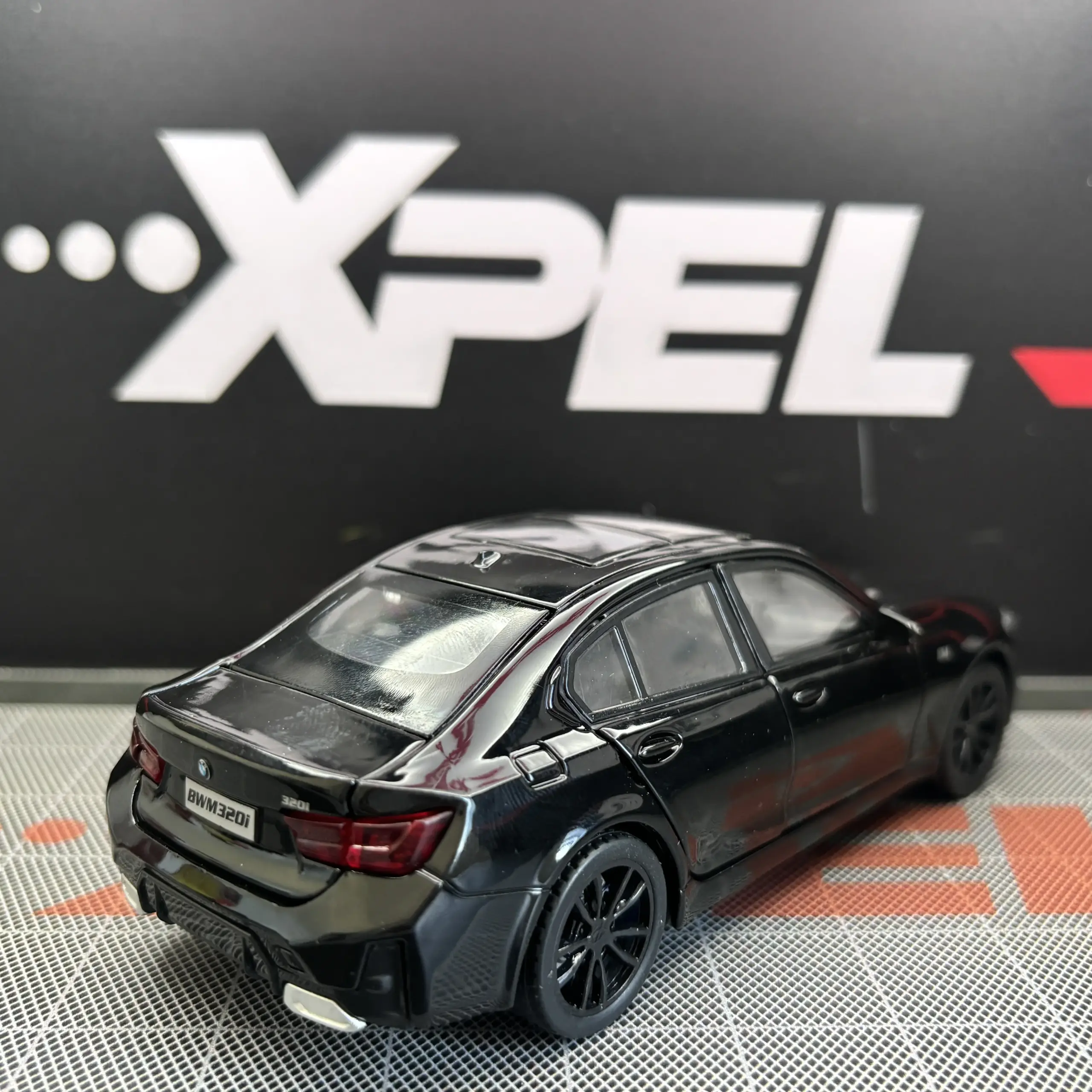 BMW 320i 2023 Diecast Alloy Model in Black 2 BMW 320i 2023 Diecast Alloy Model in Black - Image 2