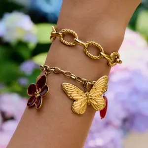 Stainless Steel Butterfly Charm Bracelet 11 S76baf88c5dbe42e2a09f9c4ba16a29954