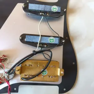 Black Stratocaster-Style Pickguard Set for Fender Guitars 13 S76bb3b63abdd4ec9b4f58488628de954y