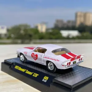 1972 Chevrolet Camaro Z/28 Diecast Model 10 S76e13d2bc2bf4207b96d814312fc37f5X
