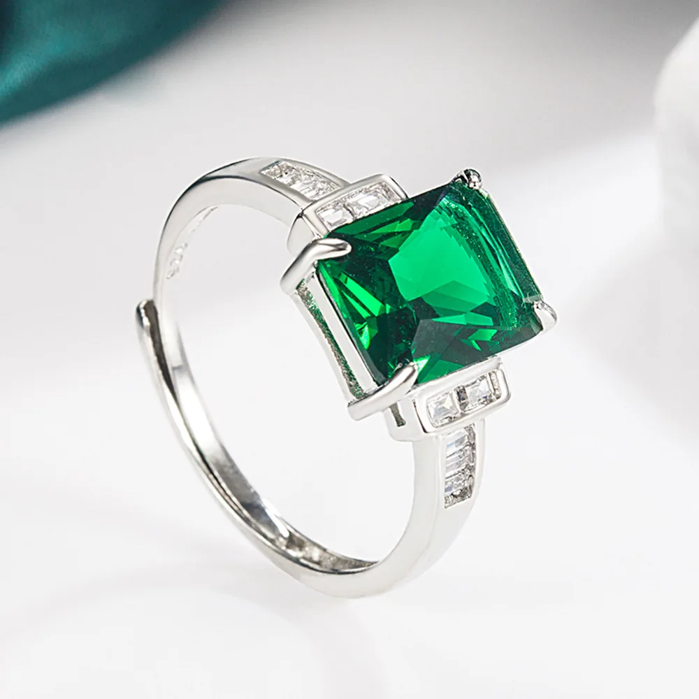 Silver Geometric Fashion Ring with Cubic Zirconia 6 Silver Geometric Fashion Ring with Cubic Zirconia - Image 6