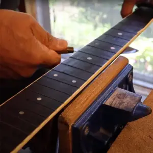 Professional Electric Guitar Fretboard Heating Pad 4 S77a4a07916a848c8a40bc9ea7e2a5533q