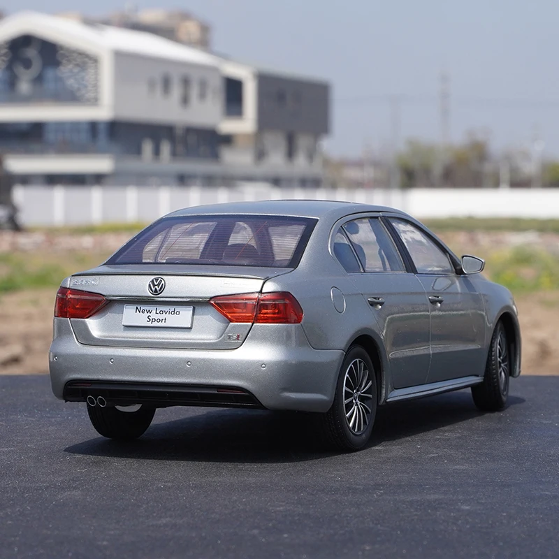 Volkswagen Lavida Sport 1:18 Scale Diecast Model 2 Volkswagen Lavida Sport 1:18 Scale Diecast Model - Image 2